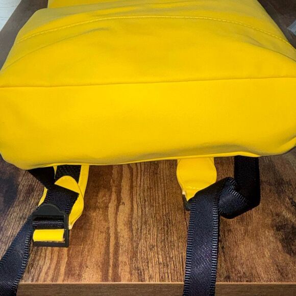 Hunter Rain Boots waterproof Yellow Backpack Medium 20th Anniversary - Picture 7 of 10